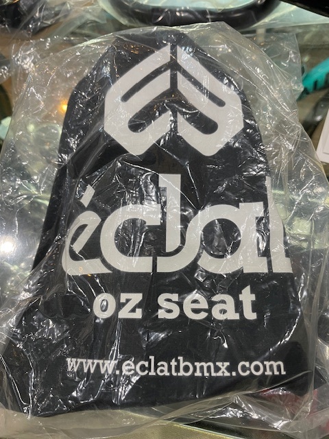 画像1: ECLAT「OZ PIVOTAL SEAT」SLIM PADDED